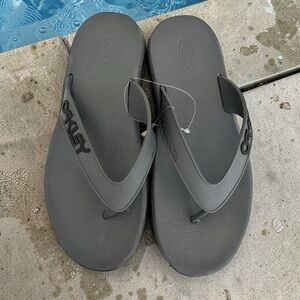 Oakley Gray Men's Flip Flops